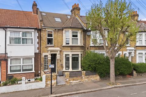 2 bedroom flat for sale, Newport Road, London E10