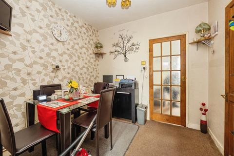 3 bedroom end of terrace house for sale, Windsor Road, Dorchester