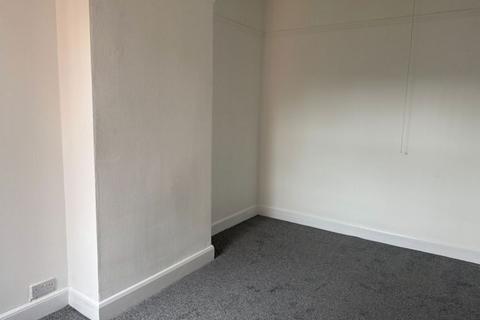 3 bedroom house to rent, KINGSLAND AVE, CHAPELFIELS, COVENTRY CV5 8DY