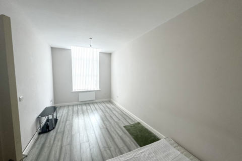 2 bedroom flat to rent, Stalbridge Road, Crewe, CW2