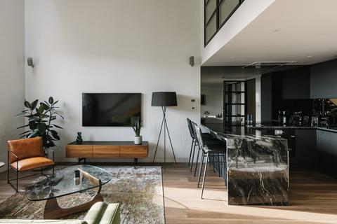 2 bedroom flat for sale, Orwell Studios III, London W1W