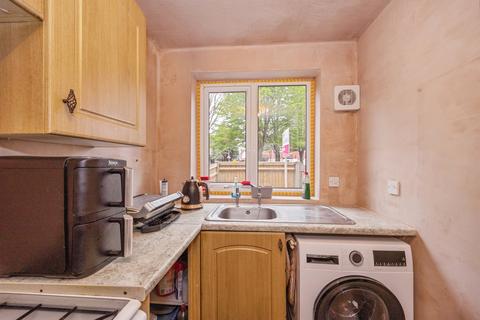 2 bedroom terraced house for sale, Templeton Close, PORTSMOUTH
