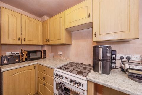 2 bedroom terraced house for sale, Templeton Close, PORTSMOUTH