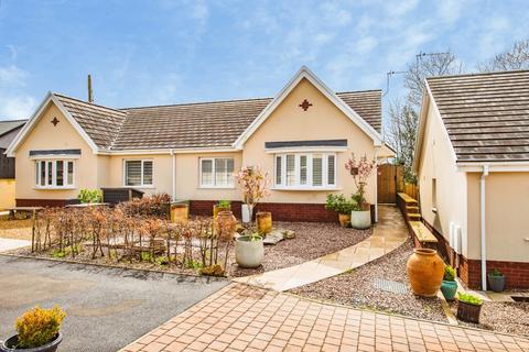 2 bedroom bungalow for sale, Maes Y Nant, Carmarthen SA31