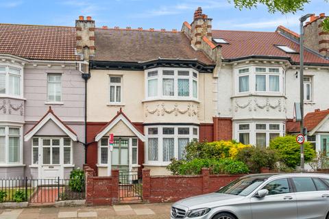 3 bedroom terraced house for sale, Nimrod Road, Furzedown, London, SW16