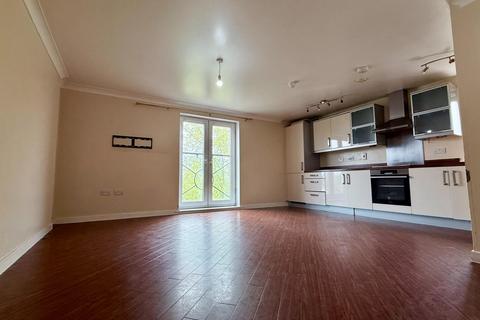 2 bedroom flat to rent, Mcmillan Court, Greenford