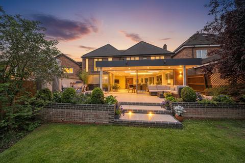 5 bedroom detached house for sale, Broadfern Road, Knowle, B93
