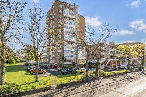 2 bedroom flat for sale, Manor Lea, Boundary Road, Worthing, West Sussex, BN11