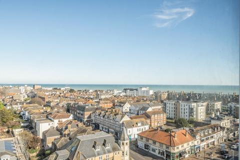 2 bedroom flat for sale, Manor Lea, Boundary Road, Worthing, West Sussex, BN11