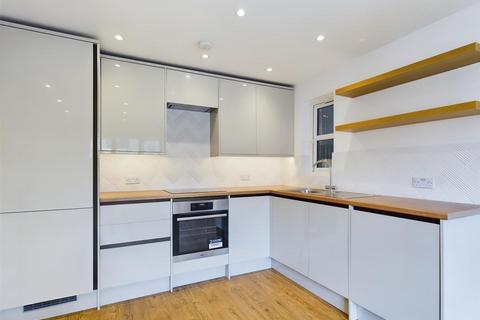 2 bedroom flat to rent, Penny Mews, London
