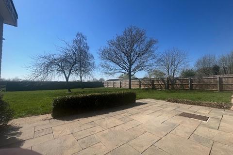 3 bedroom bungalow to rent, Main Street, ELY, CB6