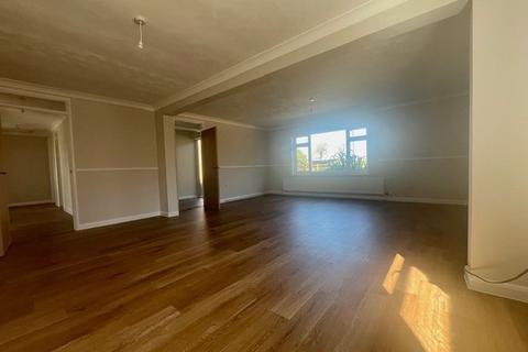 3 bedroom bungalow to rent, Main Street, ELY, CB6
