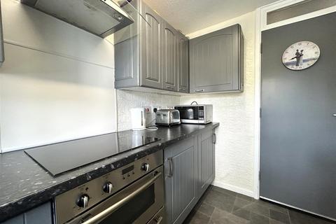 1 bedroom flat for sale, St. James Court, Birstall, Leicester