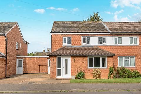 3 bedroom semi-detached house for sale, Finches Rise, Surrey GU1