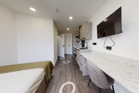 1 bedroom house to rent, Lister Gate, Nottingham NG1