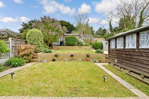 3 bedroom semi-detached house for sale, Bradstow Way, Broadstairs CT10