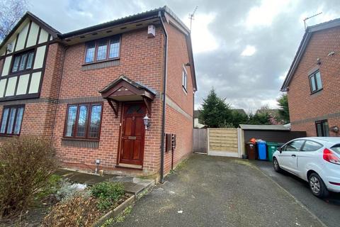 2 bedroom semi-detached house to rent, Chaffinch Close, Manchester, M22