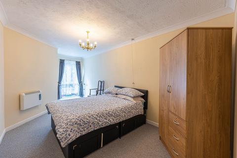 Whitburn Road, Lewisham, London, SE13