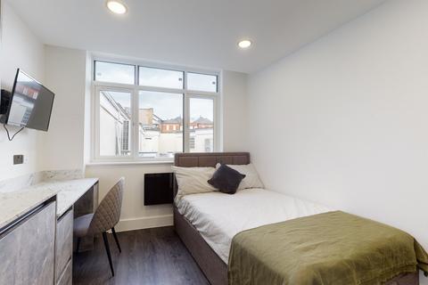 1 bedroom house to rent, Lister Gate, Nottingham NG1