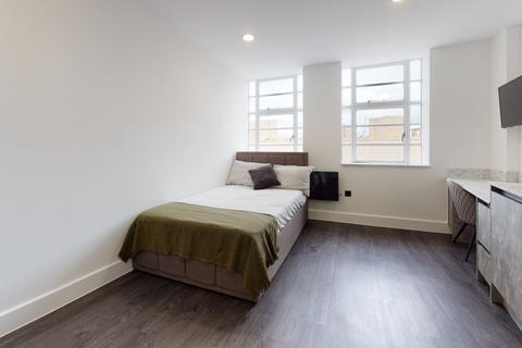 1 bedroom house to rent, Lister Gate, Nottingham NG1
