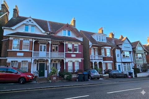 1 bedroom flat to rent, Queens Road, Broadstairs