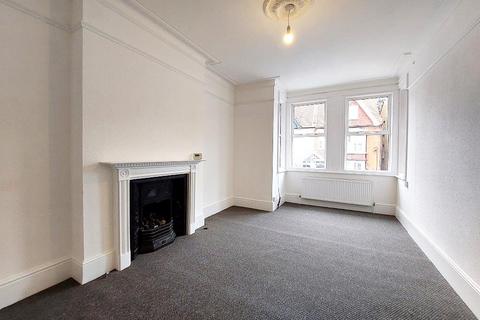 1 bedroom flat to rent, Queens Road, Broadstairs