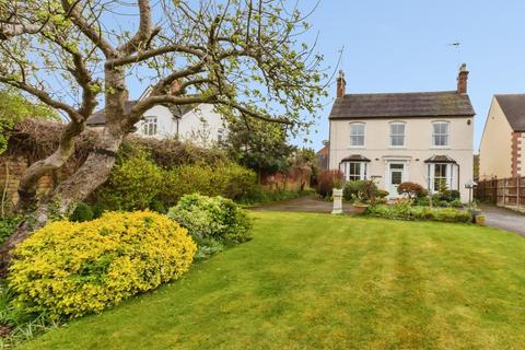 3 bedroom detached house for sale, Westhill, Uttoxeter