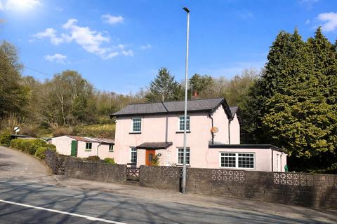 3 bedroom equestrian property for sale, Coedkernew, Newport NP10