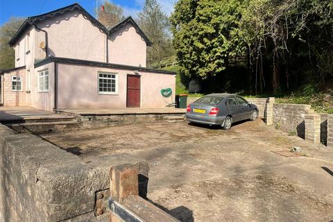 3 bedroom equestrian property for sale, Coedkernew, Newport NP10