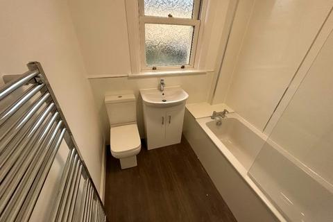 3 bedroom property to rent, St. Andrew Street, Dalkeith, Midlothian, EH22