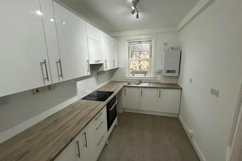 3 bedroom property to rent, St. Andrew Street, Dalkeith, Midlothian, EH22