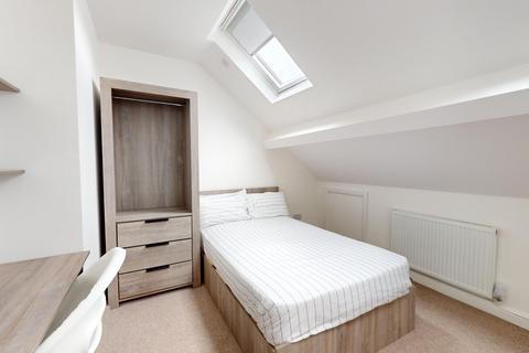 2 bedroom flat to rent, The Grove, Nottingham NG7
