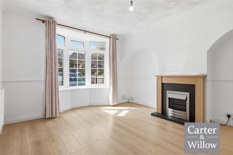 4 bedroom terraced house for sale, Parsloes Avenue, Dagenham, Essex
