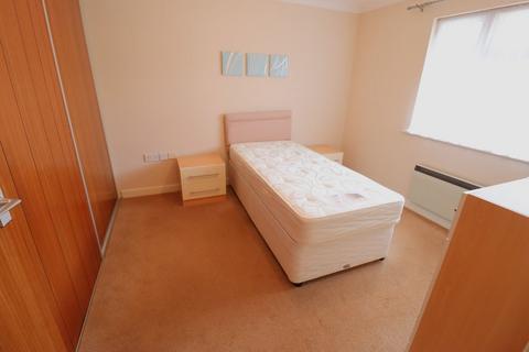 undefined, Hilltop Close, Rayleigh, SS6