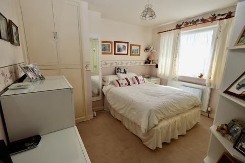 3 bedroom semi-detached house for sale, Tuddington Gardens, Wells