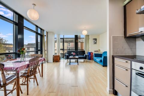 2 bedroom apartment for sale, Marconi Plaza, Chelmsford CM1