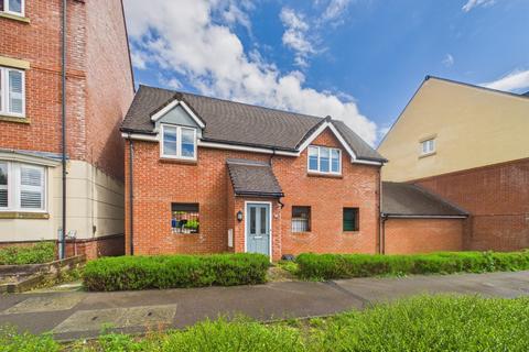 1 bedroom maisonette for sale, Eagle Way, Bracknell, Berkshire, RG12