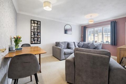 undefined, Guernsey Way, Kennington, Ashford