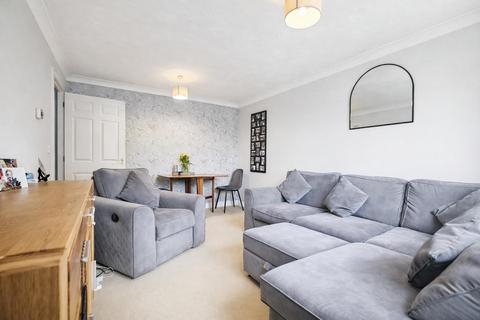 undefined, Guernsey Way, Kennington, Ashford