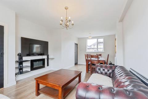 3 bedroom semi-detached house for sale, Somerset Avenue, Leicester