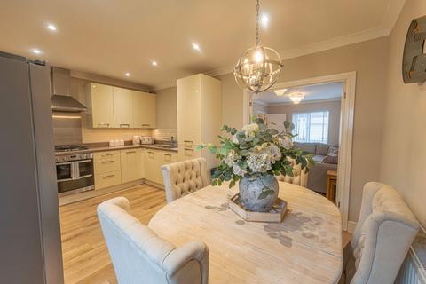 4 bedroom semi-detached house for sale, Spencer Way, Newport, NP19