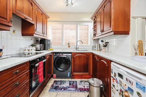 2 bedroom ground floor flat for sale, Rectory Gardens, Birmingham