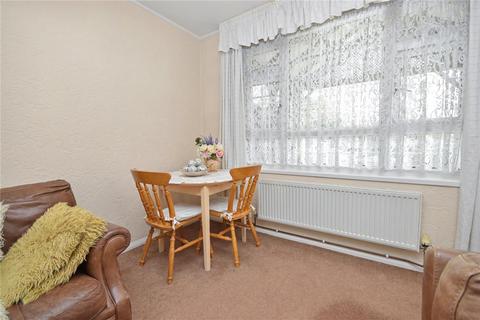 2 bedroom semi-detached house for sale, Parkstone Grove, Leeds, West Yorkshire