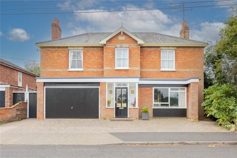 5 bedroom detached house for sale, Fairfield Road, Saxmundham, Suffolk, IP17