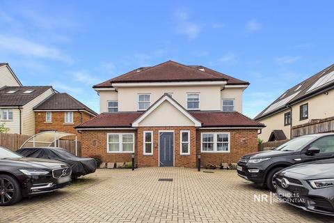2 bedroom flat for sale, West Ewell KT19