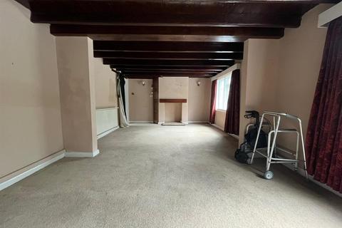 3 bedroom cottage for sale, Seaside Road, Aldbrough