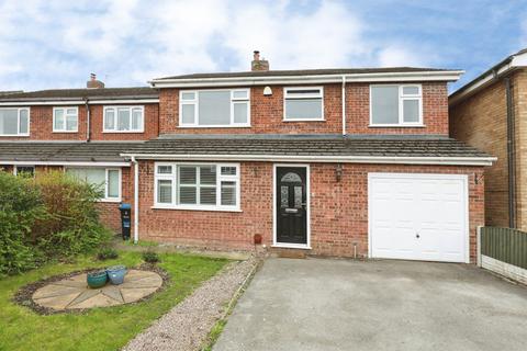 4 bedroom detached house for sale, Pear Tree Drive, Wincham, Northwich