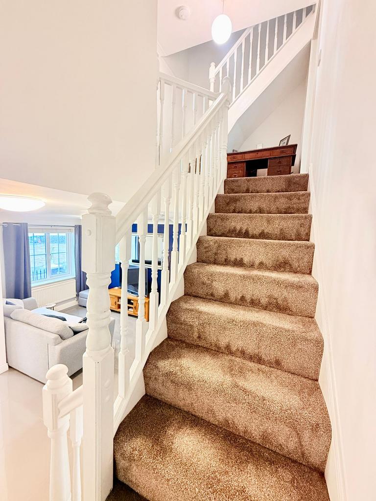 Ground Floor to First Floor Stairs