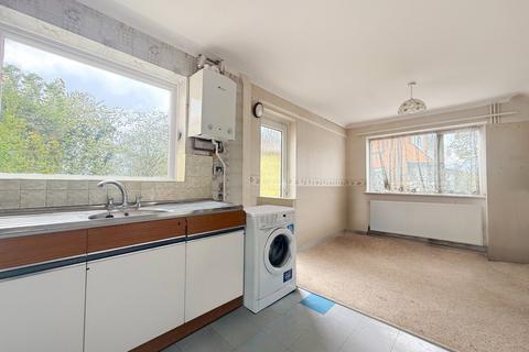 3 bedroom semi-detached house for sale, Elmshurst Gardens, Tonbridge, TN10 3QU