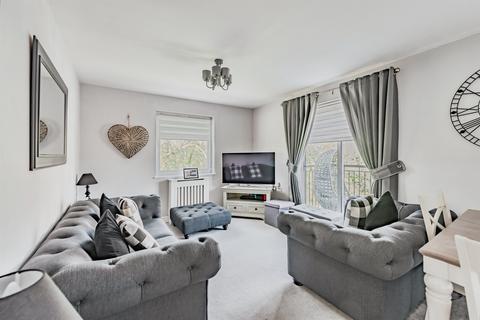 2 bedroom apartment for sale, Thornton Side, Redhill